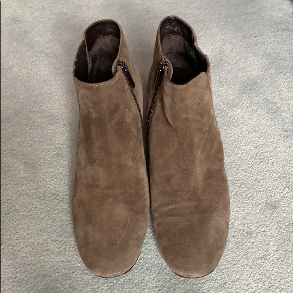 Aquatalia Shoes - Aquatalia leather booties